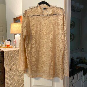 EUC Torrid Sz1 14/16 Beige Soft Lace Shirt